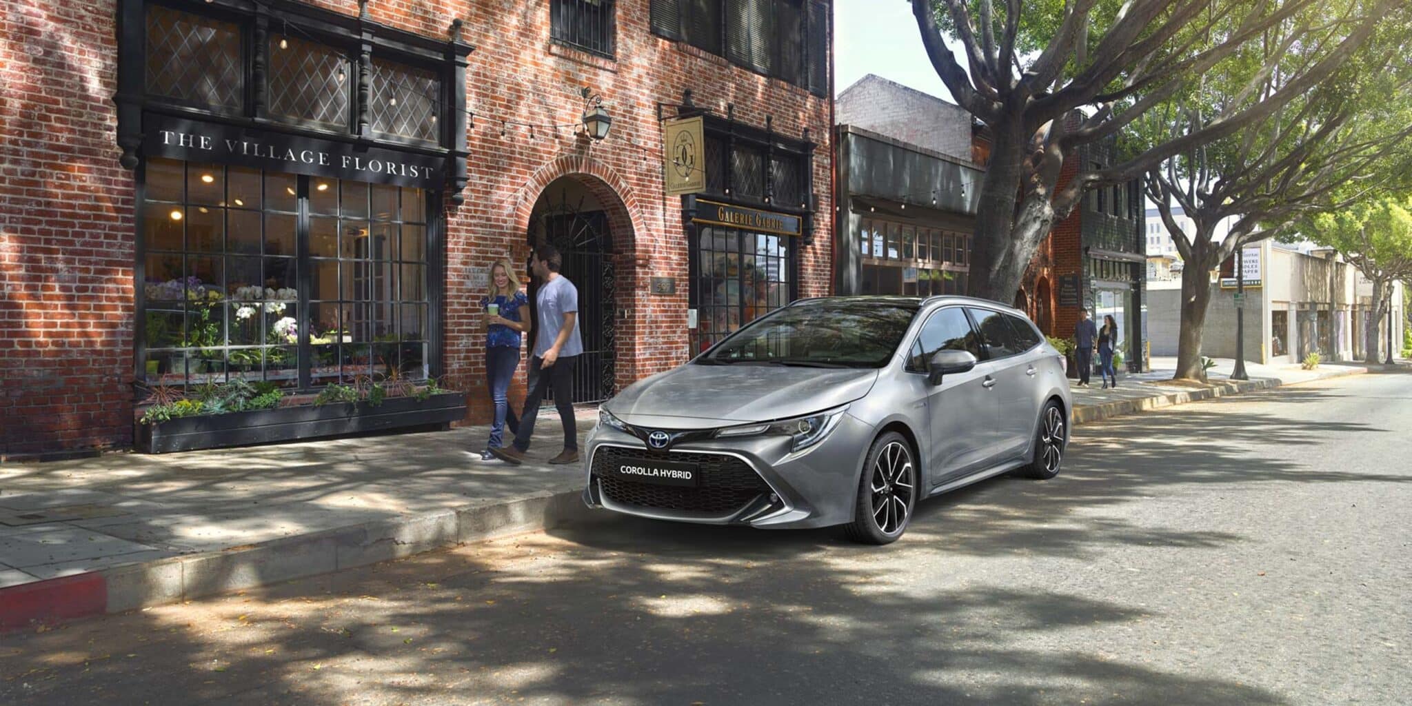 toyota-corolla-touring-sports-2019-gallery-05-full_tcm-10-1553858